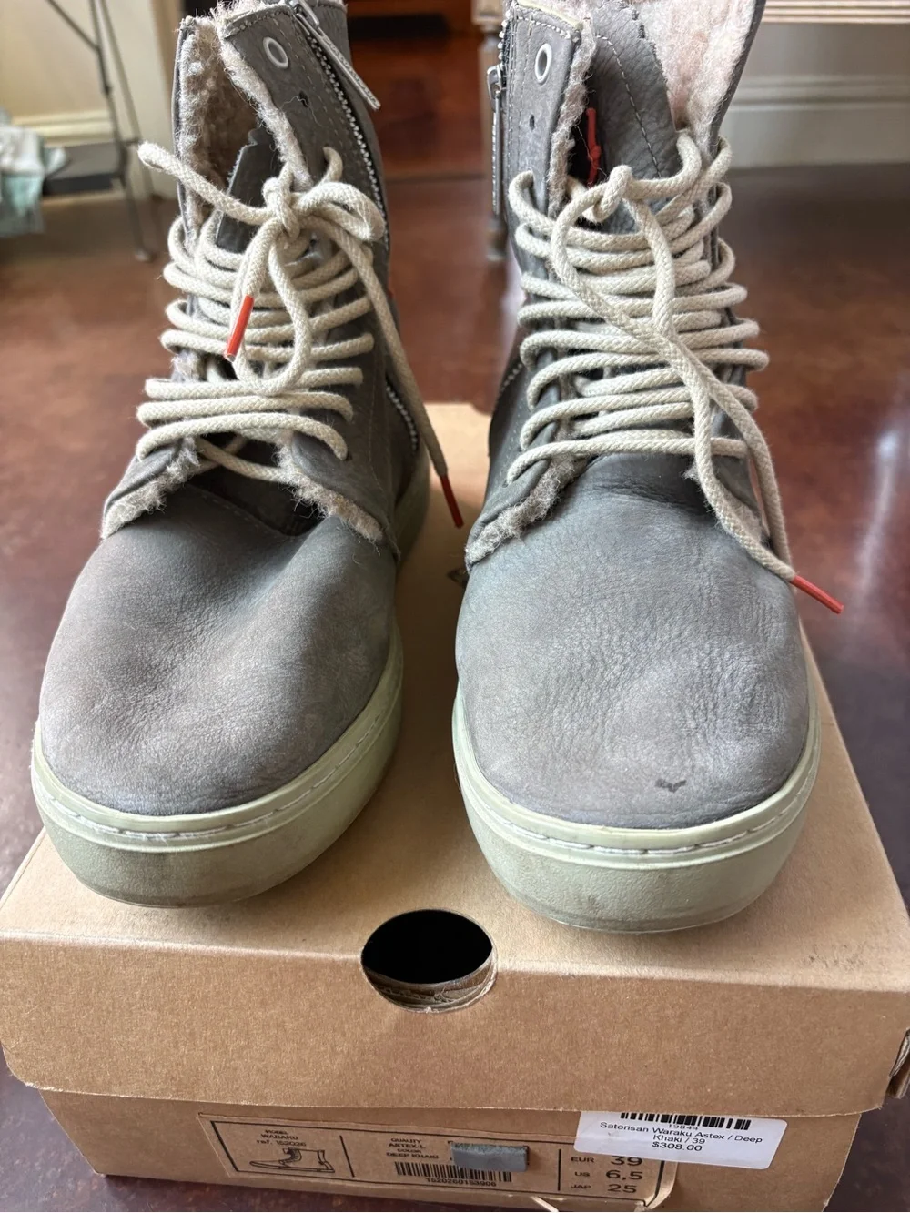 Santorisan Waruku Boot Size 39
